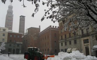lombardia neve trattori