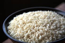 riso bianco a crudo in padella